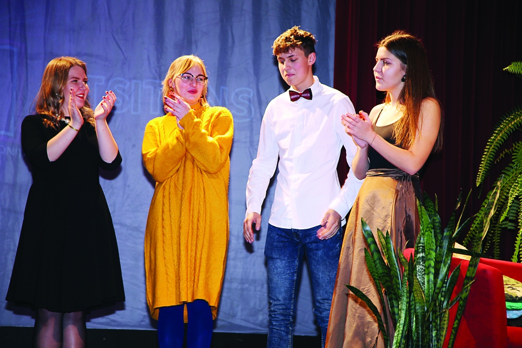 Nominācijai “Gada jaunietis” tika izvirzīti: Līva Lilija Graņica (no kreisās), Agnese Keita Birzniece, Emīls Belte un Megija Ķiploka.  
Autors: Gatis Bogdanovs