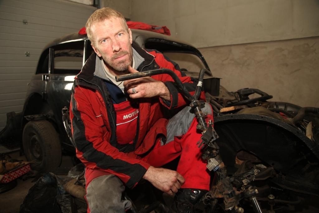 Darba pieredze citās valstīs tomēr Gati Rožlapu nav aizvedusi prom no Latvijas, dzimtajā Gulbenes novadā viņš atgriezies vienmēr. 
Autors: no “Dzirksteles” arhīva