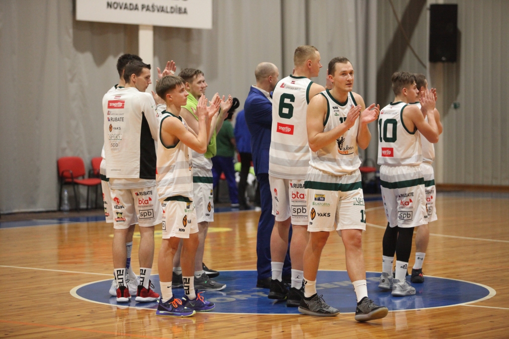 Autors: no “Dzirksteles” arhīva