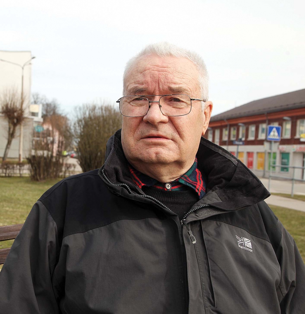 Guntis Blūms
Autors: no “Dzirksteles” arhīva