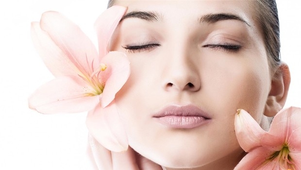 Autors: myemail.constantcontact.com