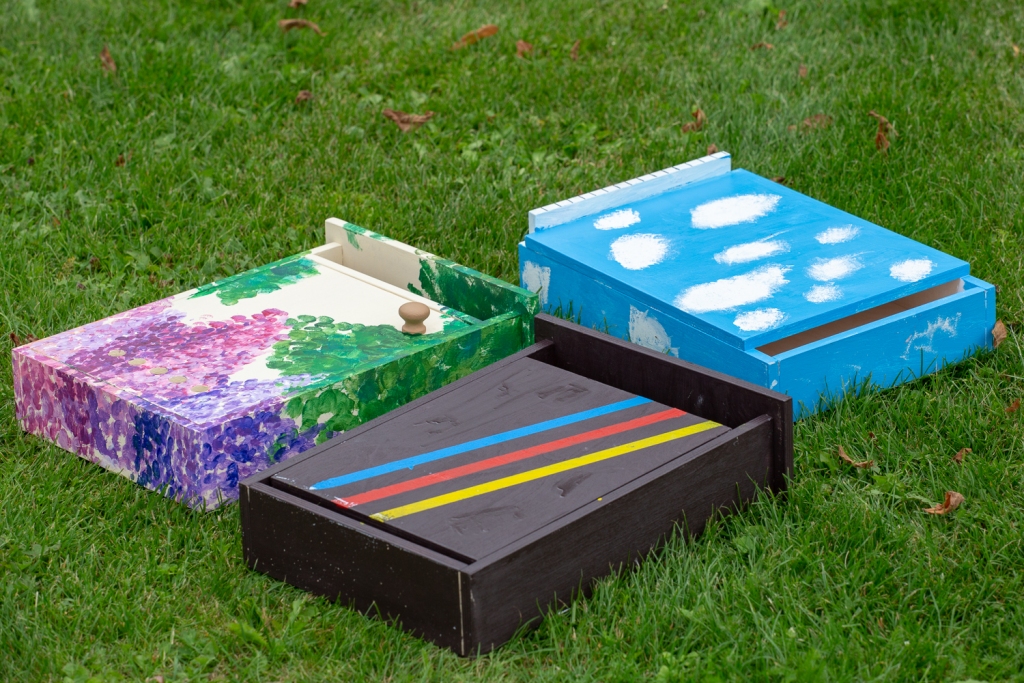 Mūzikas un mākslas festivāla “Bildes 2019” vasaras nometnes darbi.

Autors: Inese Grizāne (no “Bilžu biroja” arhīva)