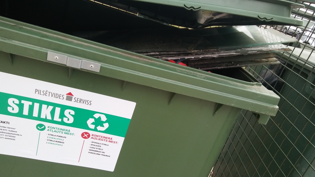 Autors: Pārsla Konrāde