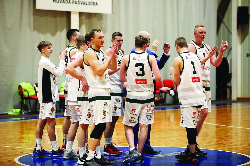Lai arī “Gulbenes Buku” komanda uzskatīja, ka sezona ir jāpabeidz, un bija tam gatava, tomēr Latvijas Basketbola savienības valde lēma citādāk - sezona tika atcelta.  	
Autors: no “Dzirksteles” arhīva