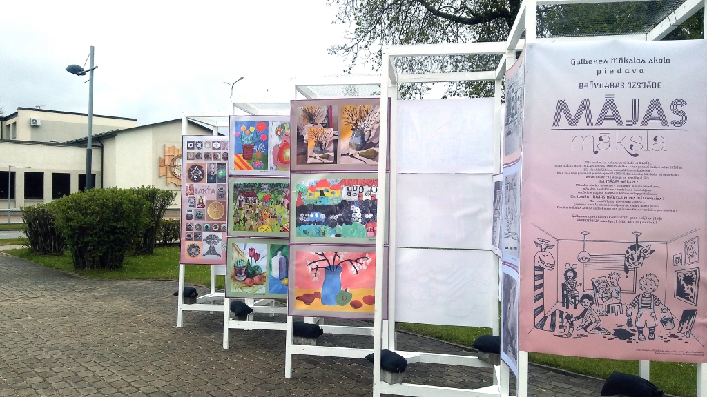 Autors: Pārsla Konrāde