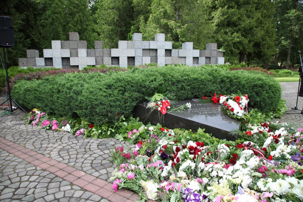 Autors: no “Dzirksteles” arhīva