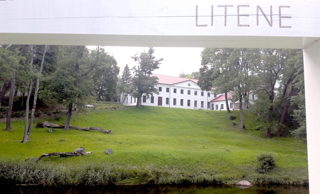 Autors: Pārsla Konrāde