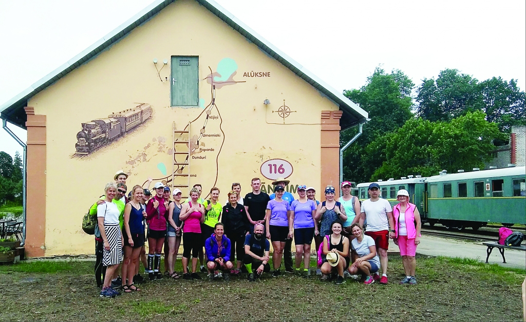 Noguruši, bet priecīgi un gatavi iet arī nākamgad. 	
Autors: Pārsla Konrāde