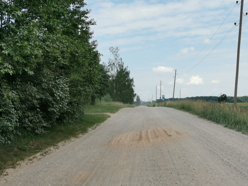 Arī ceļa posms no Jaungulbenes līdz Līgo jau gadiem uztrauc vietējos iedzīvotājus. 
Autors: Viktorija Slavinska-Kostigova