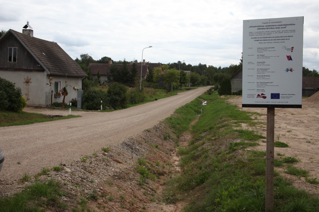 Iela attīstībai! Alkšņu ielā Gulbenē pašvaldība ir veikusi daudz, lai šī vieta piesaistītu kā iedzīvotājus, tā arī uzņēmējus. 
Autors: Gatis Bogdanovs