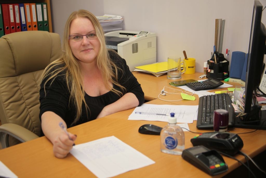 Tiem, kas vēlas parakstīties par šo iniciatīvu, to ir iespējams izdarīt Stradu pagasta pārvaldē pie grāmatvedes Andras Apsītes. 
Autors: Gatis Bogdanovs