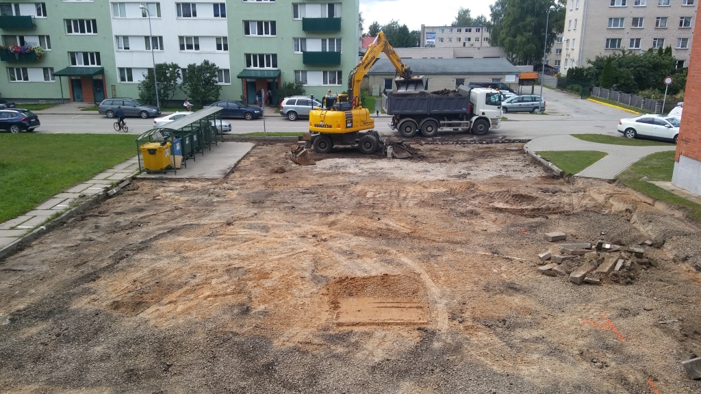 Autors: Pārsla Konrāde