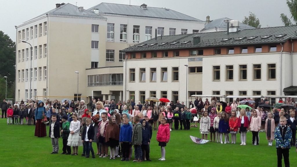1.septembris Gulbenes novada vidusskolā.
Autors: Gatis Bogdanovs