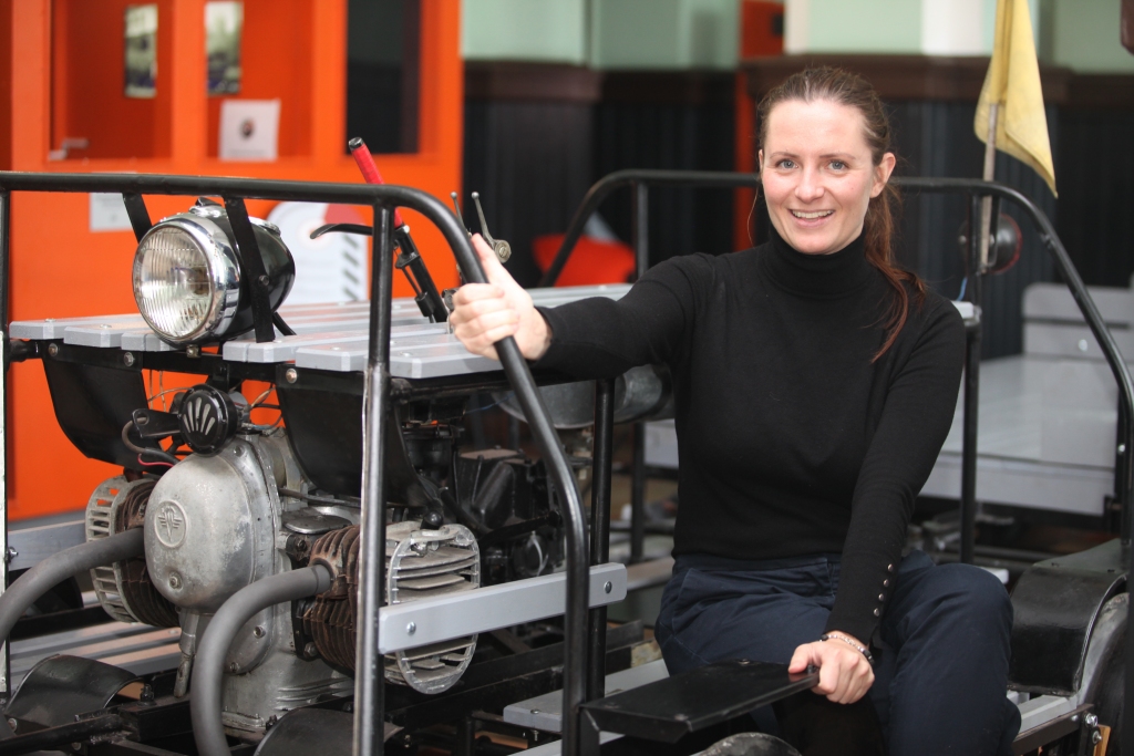 Izglītojošā un interaktīvā centra “Dzelzceļš un Tvaiks” jaunā vadītāja Annija Martinsone ir apņēmības pilna nodrošināt centra attīstību un darbību, kā arī kvalitatīvu tūrisma pakalpojumu sniegšanu.
Autors: Gatis Bogdanovs