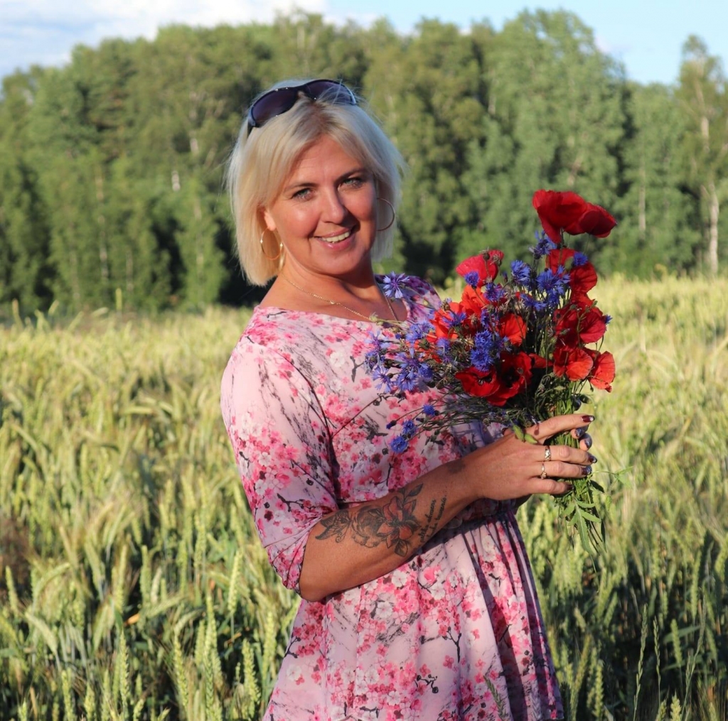 Daiga Bleikša, skolotāja 
Gulbenes novada vidusskolā