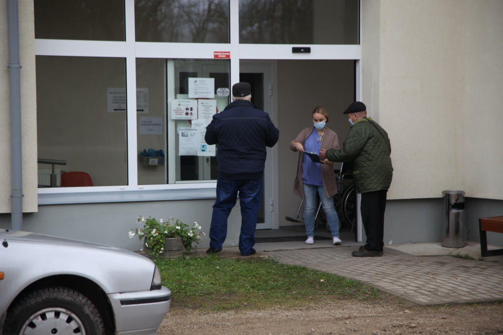 Autors: no “Dzirksteles” arhīva