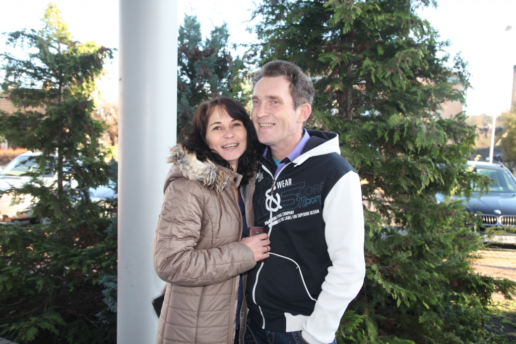 Dzīvesbiedri Ilmārs un Baiba Lubiņi priecājas, ka viņus vieno vārda tiešā nozīmē smags vaļasprieks - kvadricikli. “Tas ir labi, ka ir kopēja aizraušanās, tad tu vari otru ne tikai atbalstīt, bet arī labāk viņu saproti,” saka Baiba. 
Autors: Gatis Bogdanovs