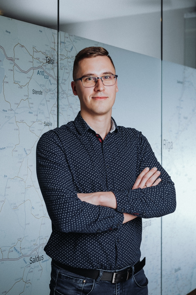 VAS “Latvijas autoceļu uzturētājs” Tehnoloģisko procesu attīstības daļas vadītājs Raitis Šteinbergs. 
Autors: no privātā arhīva