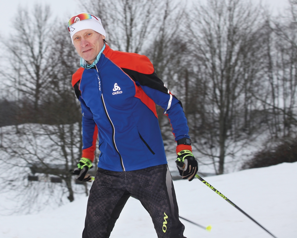Atis Zunda izmanto labvēlīgos laika apstākļus šajā ziemā un ar prieku dodas slēpot.

Autors: Gatis Bogdanovs