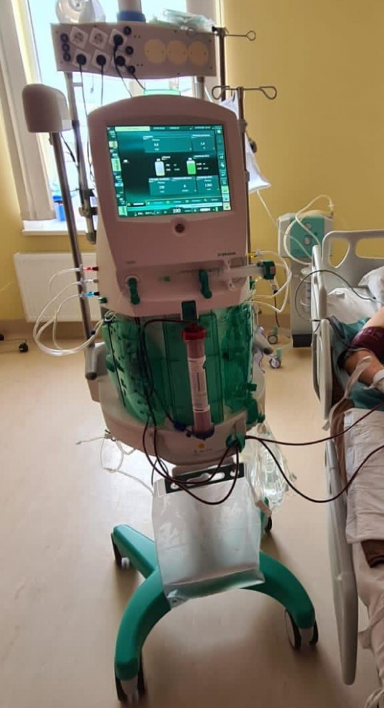 Moderns aprīkojums. Balvu slimnīcas reanimācijas nodaļā tagad ir jau otra iekārta nieru aizstājterapijas nepārtrauktai nodrošināšanai.
Autors: no SIA “Balvu un Gulbenes slimnīcu apvienība” arhīva