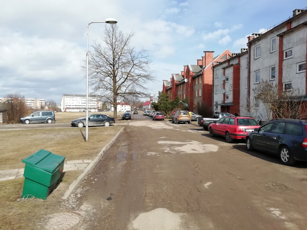 Autors: Vladislavs Veselovs