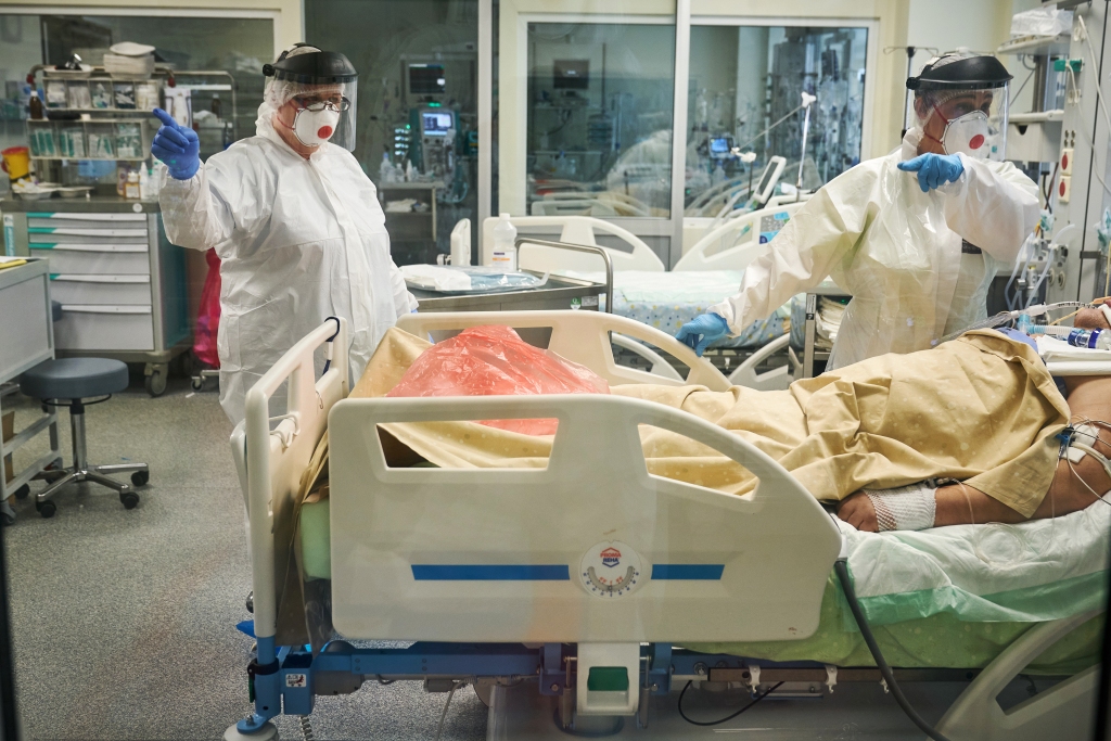 Paula Stradiņa klīniskajā universitātes slimnīcā diendienā sastopas ar Covid-19 realitāti.
Autors: Valsts kanceleja (Gatis Rozenfelds)