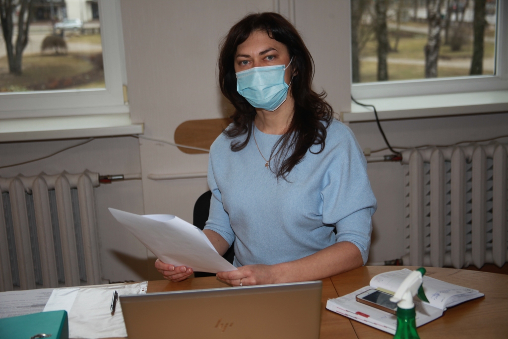 Sanita Mickeviča stāsta, ka vēlētājiem pirmo reizi tiks nodrošināta iespēja balsot jebkurā savas pašvaldības vēlēšanu iecirknī.
Autors: no “Dzirksteles” arhīva