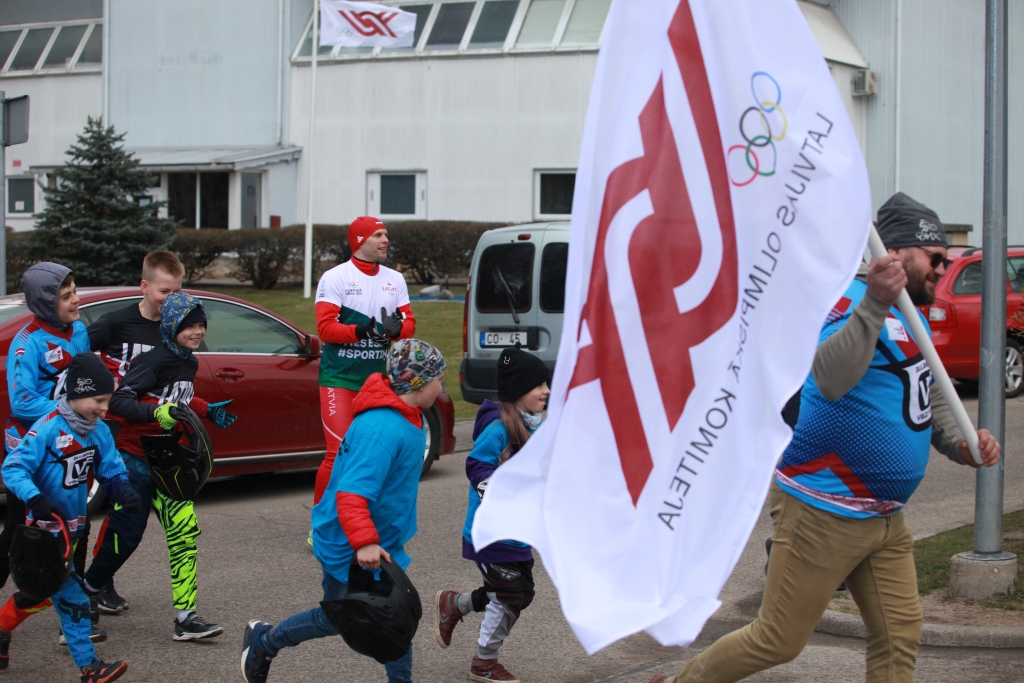 “Olimpiskais mēnesis” tiks atklāts 23.aprīlī ar Olimpiskā karoga nešanu viscaur Gulbenes novadam, savukārt noslēgums plānots 21.maijā ar “Olimpisko dienu 2021” Gulbenes novada vidusskolas stadionā.
Autors: no 