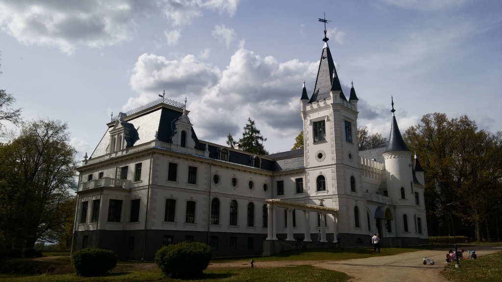 Stāmerienas pils
Autors: no 