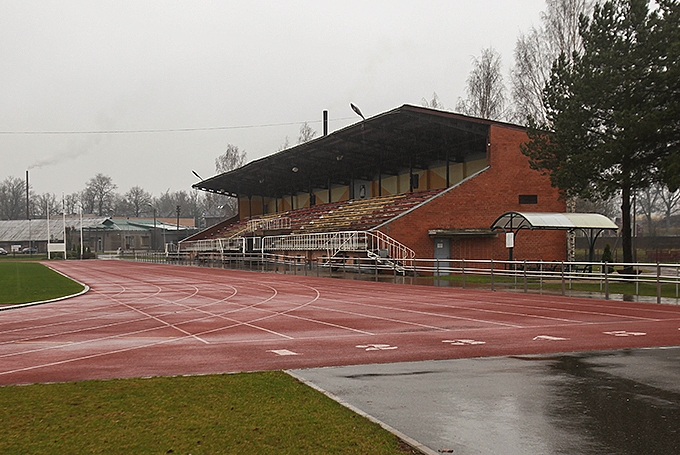 Gunārs Rubenis uzskata, ka vieglatlētikas manēžu Gulbenē nedrīkst būvēt bez tautas apspriešanas.
Autors: No “Dzirksteles” arhīva