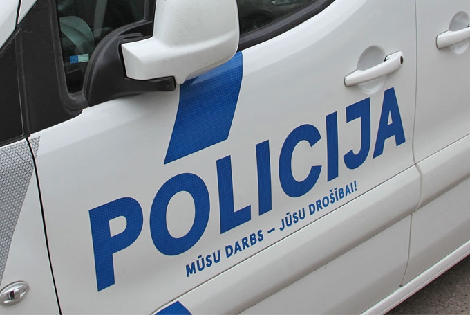 Autors: no “Dzirksteles” arhīva