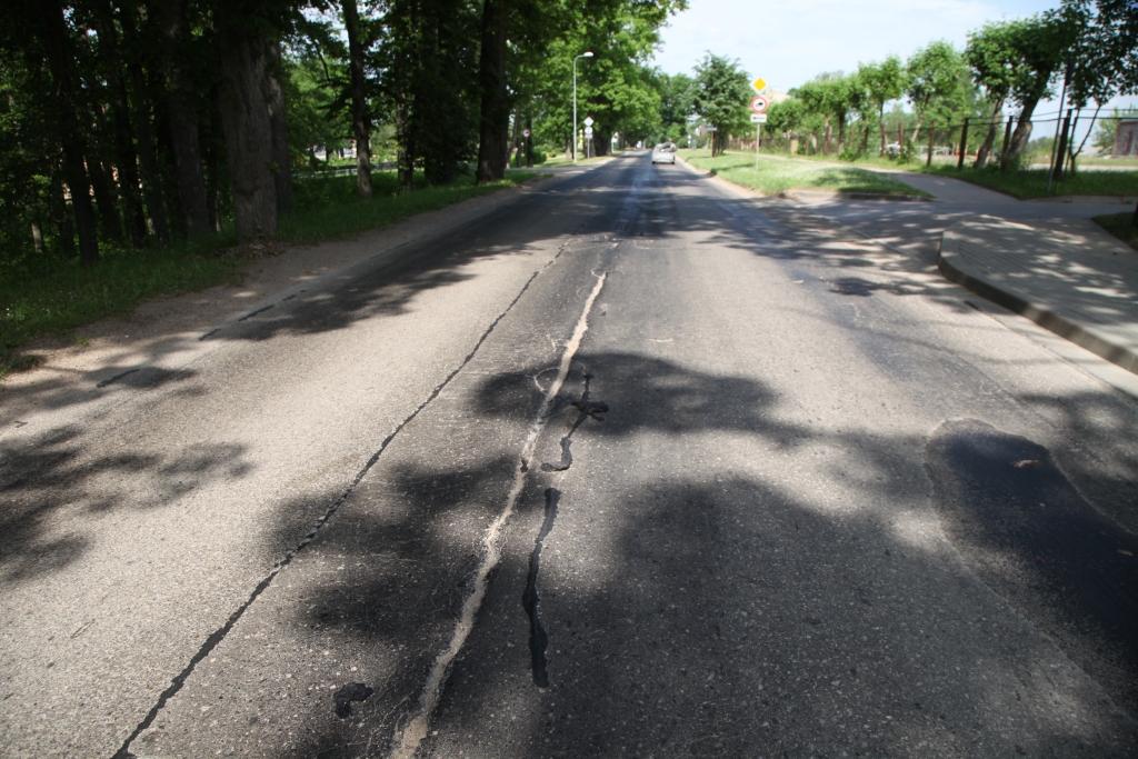 Par 32 299,95 eiro līgumcenu bez PVN šo darbu veiks SIA “Limbažu ceļi”.
Autors: Gatis Bogdanovs