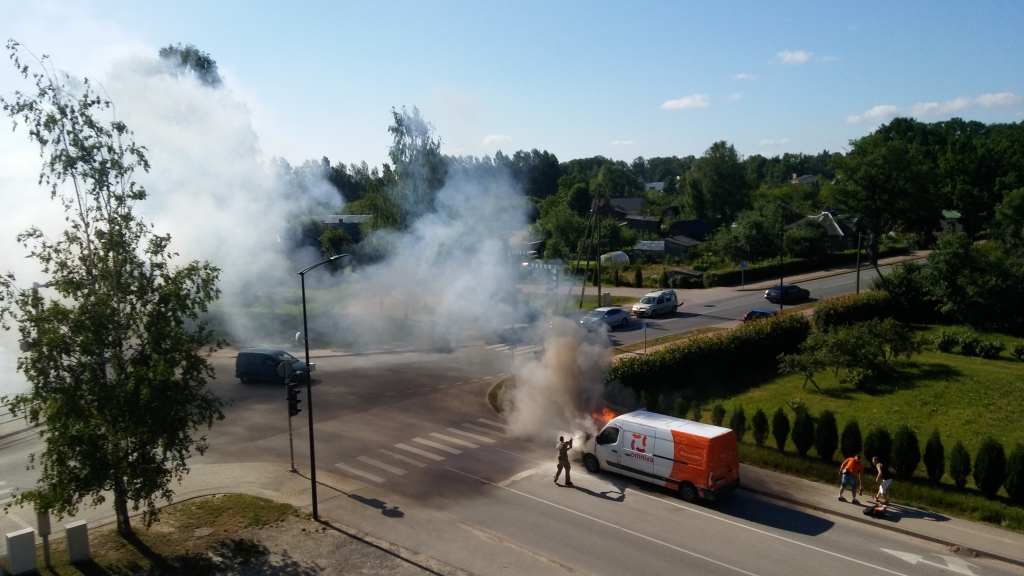 Autors: Pārsla Konrāde