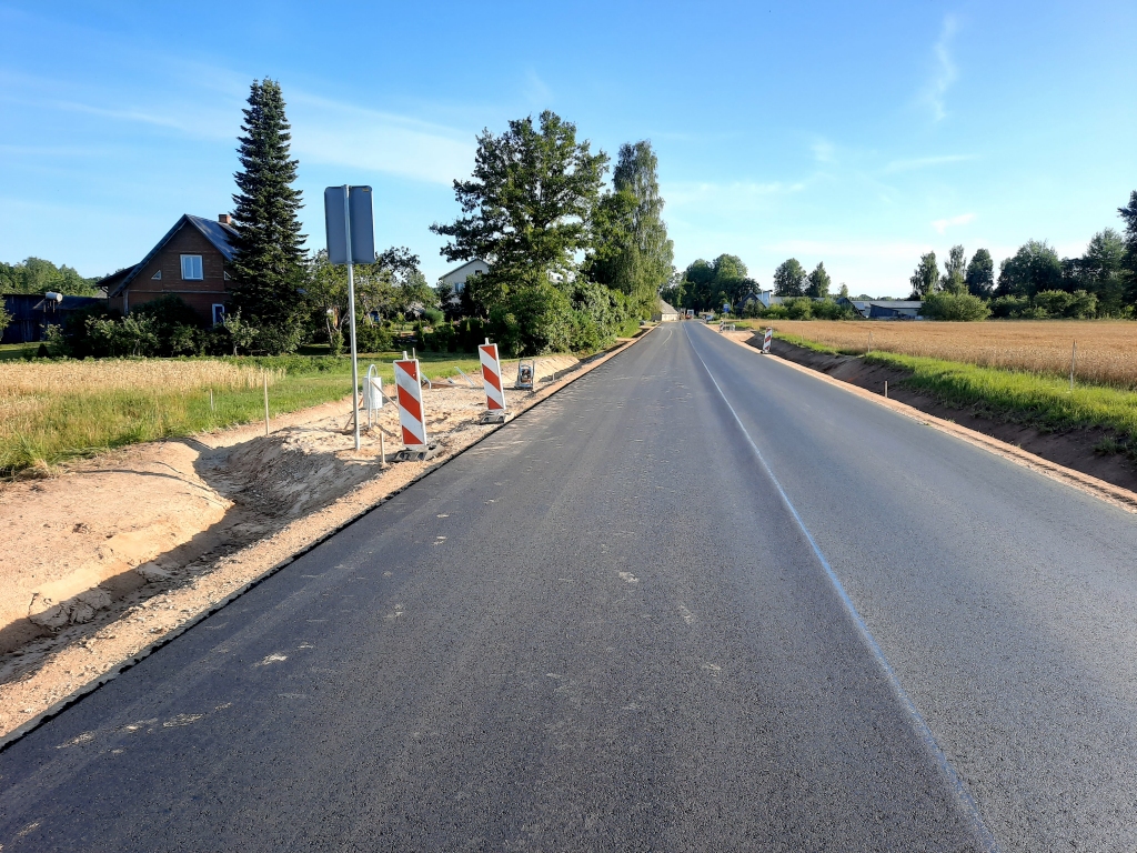 Darbi ceļa posmā uz Stāmerienu tuvojas noslēgumam.   
Autors: Gatis Bogdanovs