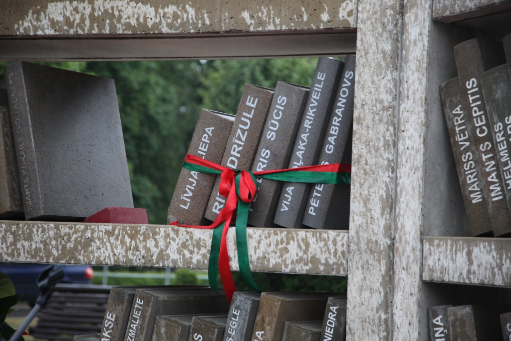 Autors: no “Dzirksteles” arhīva