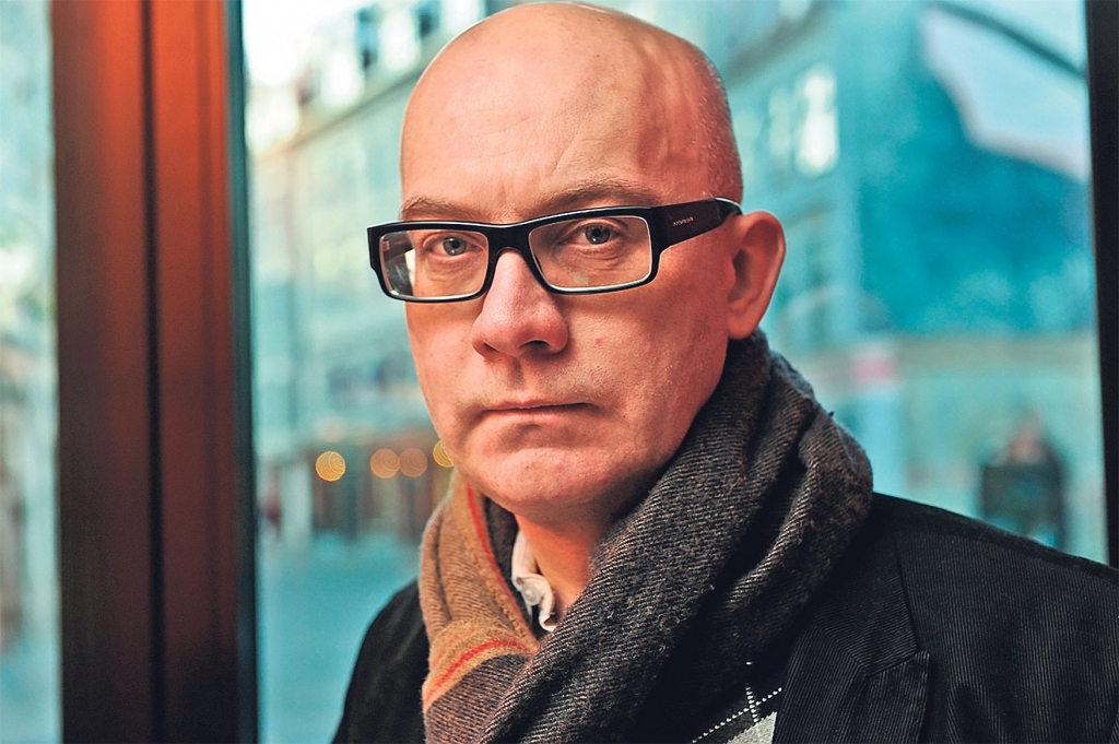 Daudzsēriju filmas “Emīlija. Latvijas preses karaliene” idejas autors un producents Gints Grūbe uzsver radošā kopdarba nozīmi daudzsēriju filmas tapšanā. 
Autors: publicitātes