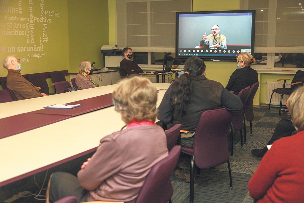 Pagaidām Toms Bricis ir vienīgais žurnālists, kuram ir meteorologa zināšanas.
Autors:  Gatis Bogdanovs