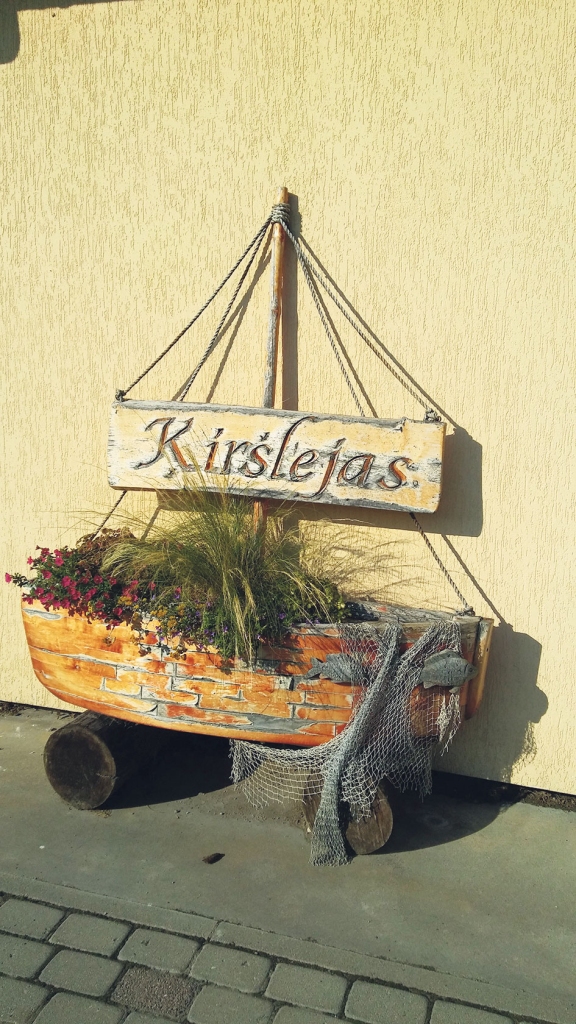 Autors: Pārsla Konrāde