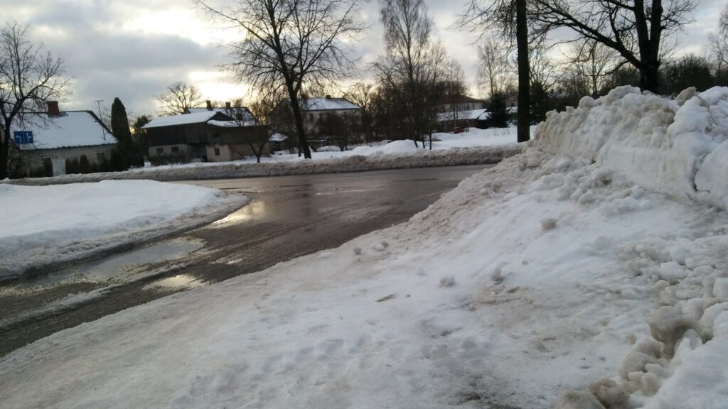 Autors: Pārsla Konrāde