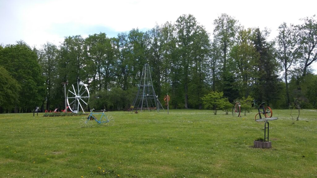 Aluksniesiem.lv raksta attēla aizvietotājs