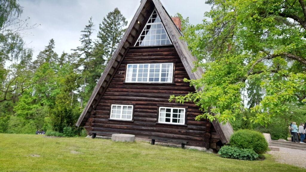 Aluksniesiem.lv raksta attēla aizvietotājs