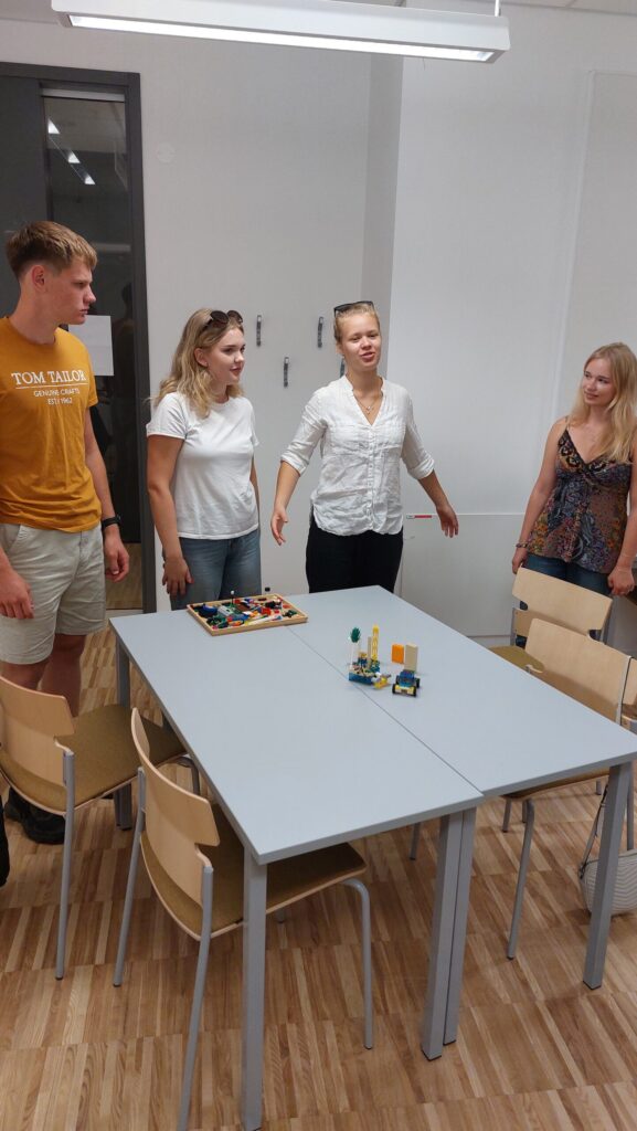 Autors: Foto: no nometnes arhīva