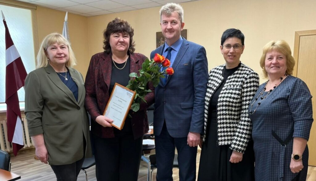 Aluksniesiem.lv raksta attēla aizvietotājs