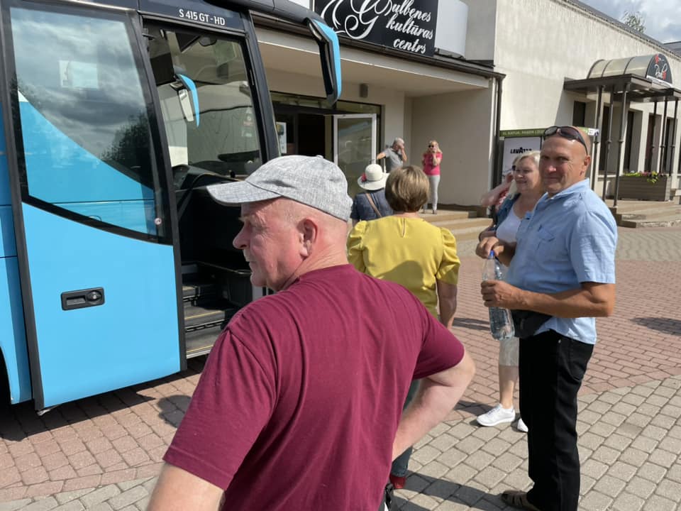 “Ratiņš”, “Vērdiņš”, “Apinītis”, “Litenietis” ceļā uz Rīgu.
Autors: Foto: Diāna Odumiņa.