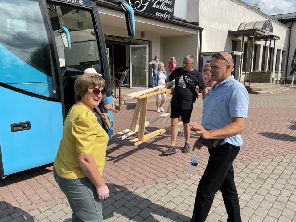 “Ratiņš”, “Vērdiņš”, “Apinītis”, “Litenietis” ceļā uz Rīgu.
Autors: Foto: Diāna Odumiņa.