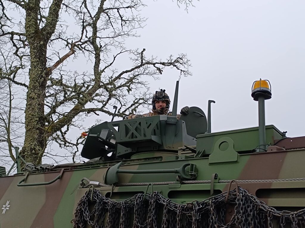 Autors: Foto: "Facebook.com/VidzemesBrigadesZemessargi"