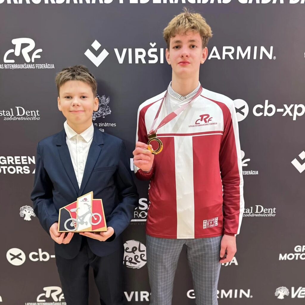 Autors: FOTO: "FACEBOOK.COM”/”GULBENES VELO FANS”