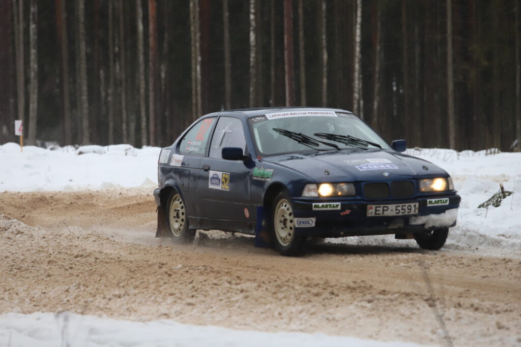 Rallijsprinta ieskaitē ar Gulbeni saistītie Atis Ozoliņš/Nauris Šlanks (“BMW”) - devītie, taču savā (RK9) klasē viņi kāpa uz goda pjedestāla trešā pakāpiena
Autors: Foto: Gatis Bogdanovs