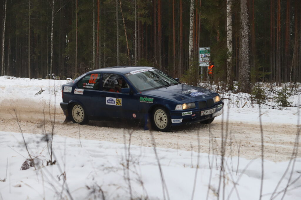 Rallijsprinta ieskaitē ar Gulbeni saistītie Atis Ozoliņš/Nauris Šlanks (“BMW”) - devītie, taču savā (RK9) klasē viņi kāpa uz goda pjedestāla trešā pakāpiena
Autors: Foto: Gatis Bogdanovs