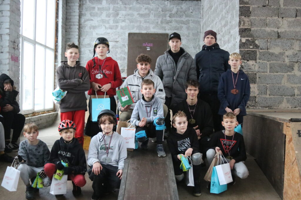 Autors: Foto: JC "Bāze"